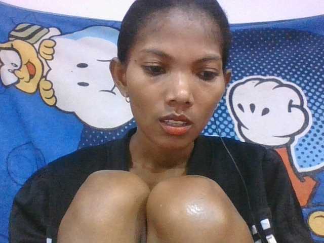 Lyah7a live cam on BongaCams