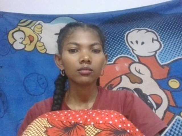 Lyah7a live cam on BongaCams