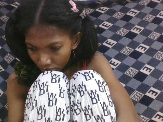 Lyah7a live cam on BongaCams