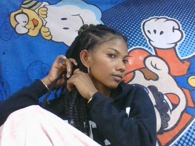 Lyah7a live webcam show