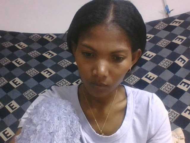 Lyah7a live cam on BongaCams