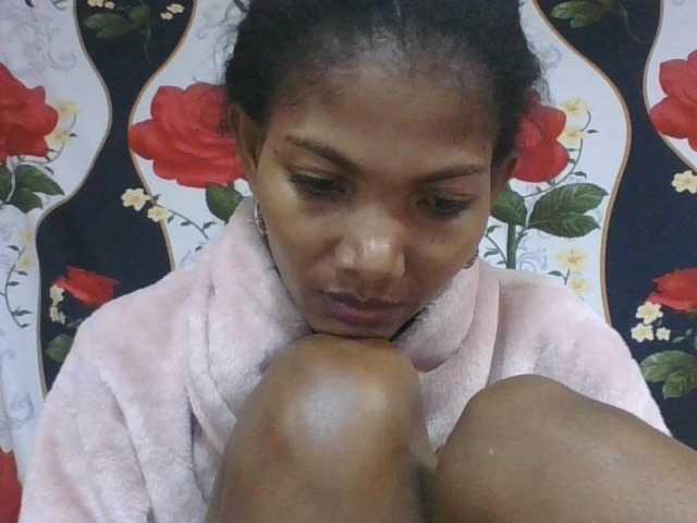 Lyah7a live webcam show