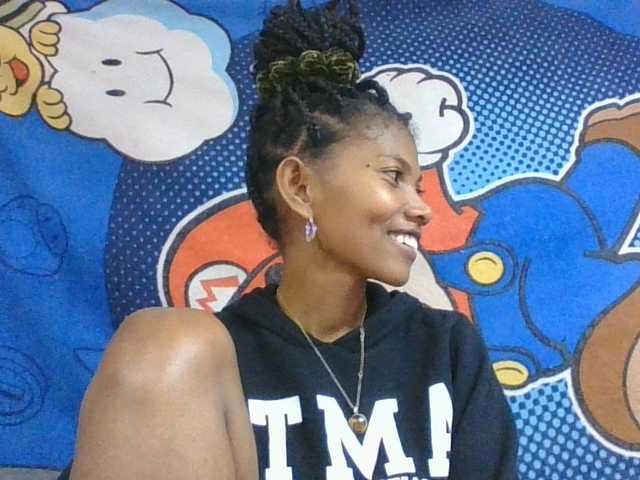 Lyah7a live webcam show