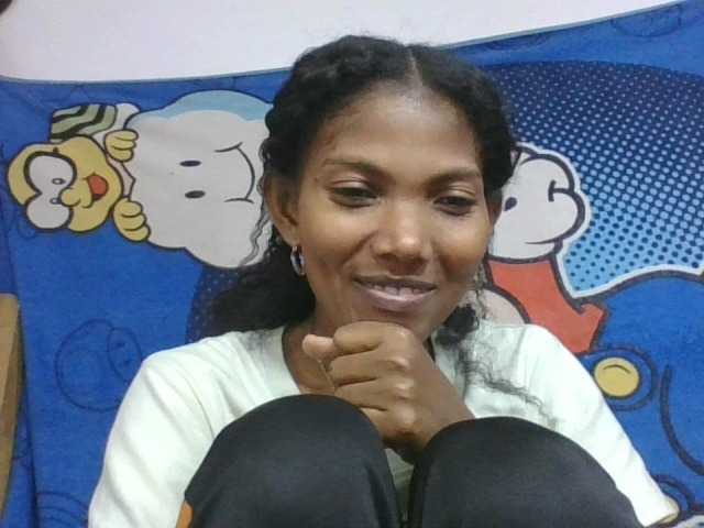 Lyah7a live webcam show