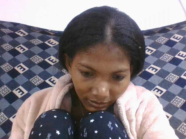 Lyah7a live cam on BongaCams