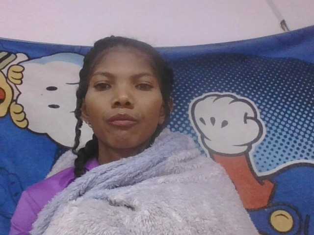 Lyah7a live cam on BongaCams