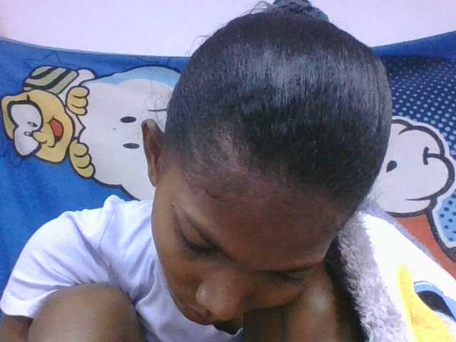 Lyah7a live cam on BongaCams