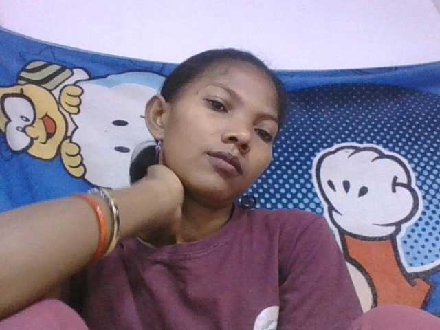 Lyah7a live cam on BongaCams