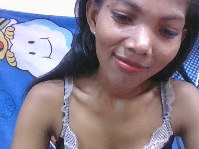 Lyah7a live cam on BongaCams