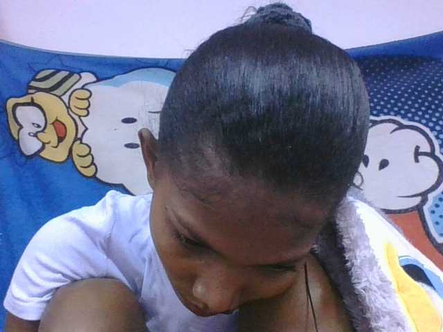 Lyah7a live cam on BongaCams