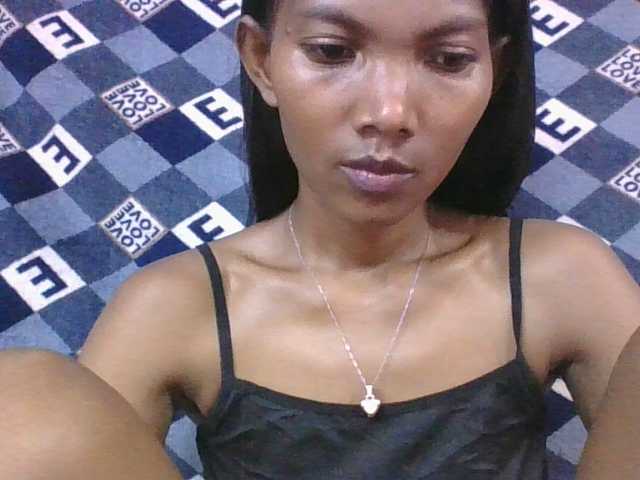 Lyah7a's BongaCams show and profile