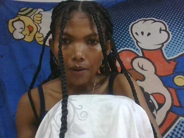 Lyah7a live cam on BongaCams