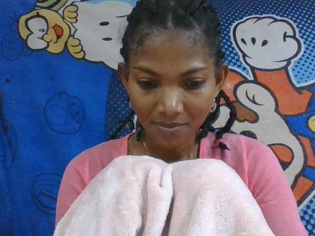 Lyah7a live webcam show