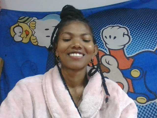 Lyah7a live cam on BongaCams