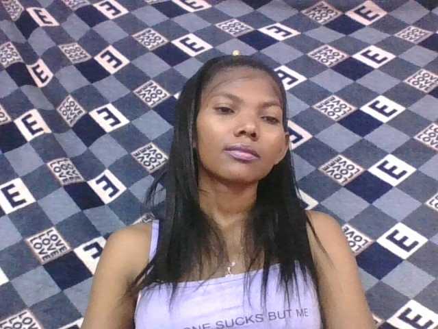 Lyah7a's BongaCams show and profile