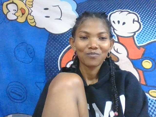 Lyah7a live webcam show