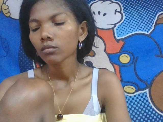 Lyah7a live cam on BongaCams