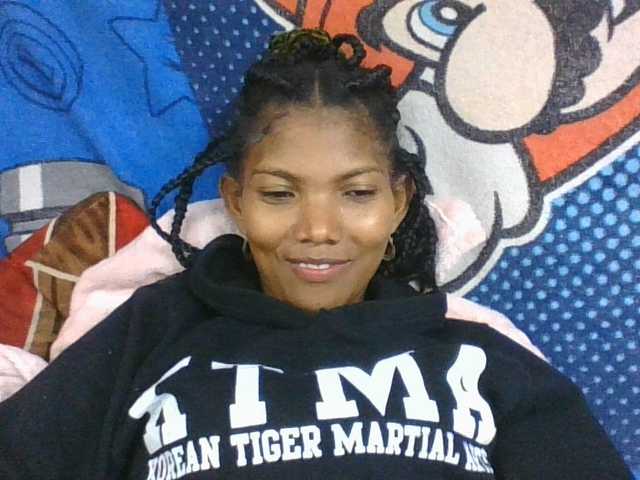 Lyah7a live cam on BongaCams