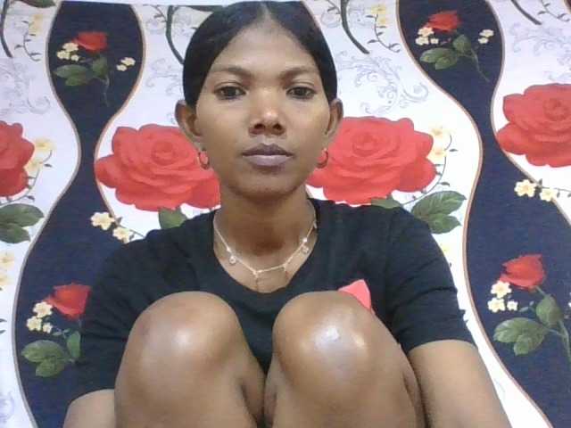 Lyah7a live webcam show