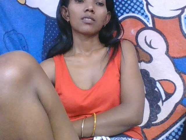 Lyah7a live cam on BongaCams
