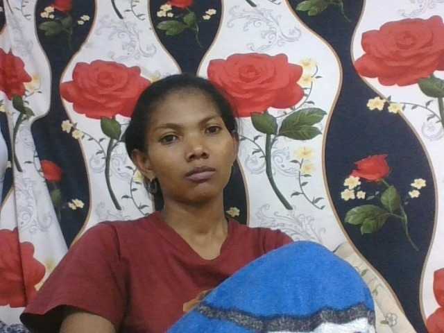 Lyah7a live cam on BongaCams