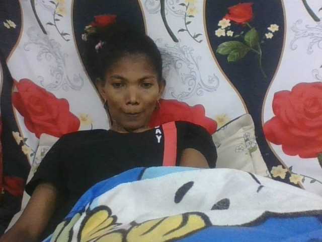 Lyah7a live cam on BongaCams