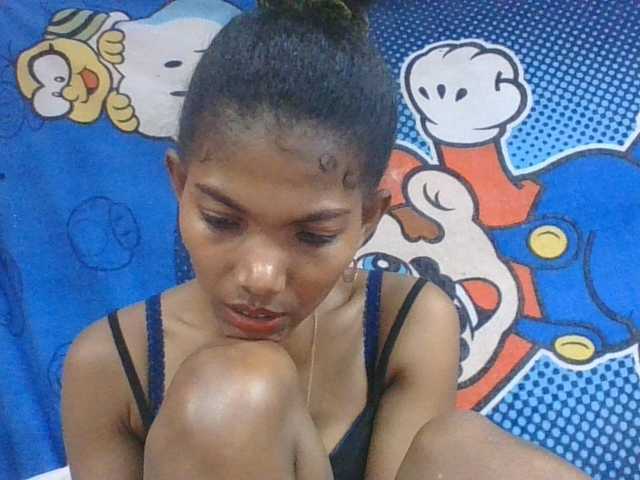 Lyah7a live cam on BongaCams
