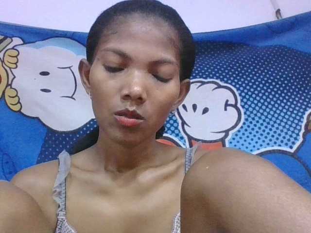 Lyah7a live cam on BongaCams