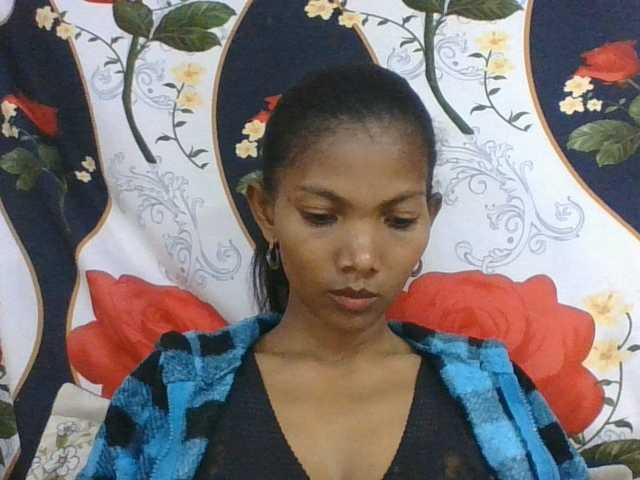 Lyah7a live cam on BongaCams