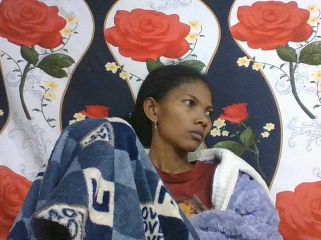 Lyah7a live cam on BongaCams
