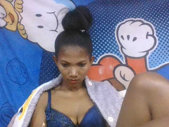 Lyah7a live cam on BongaCams