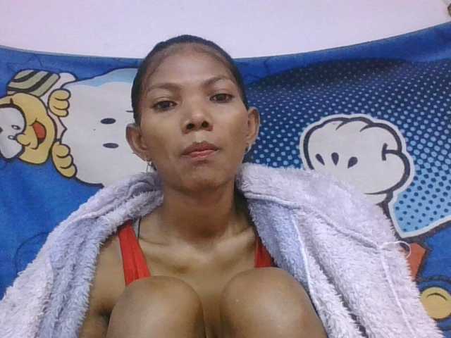 Lyah7a live cam on BongaCams
