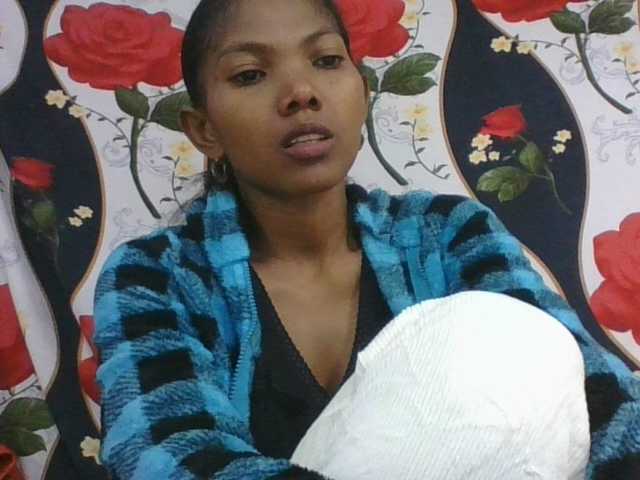 Lyah7a live cam on BongaCams