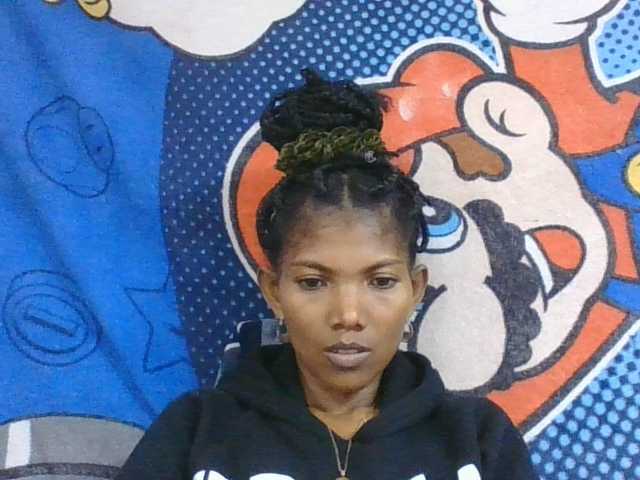 Lyah7a live cam on BongaCams