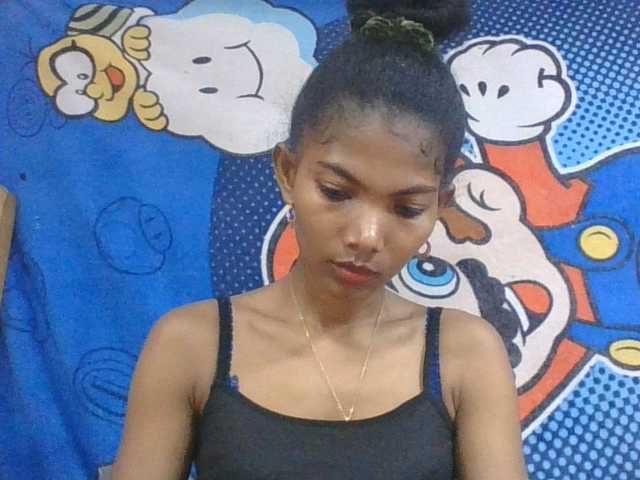 Lyah7a live cam on BongaCams