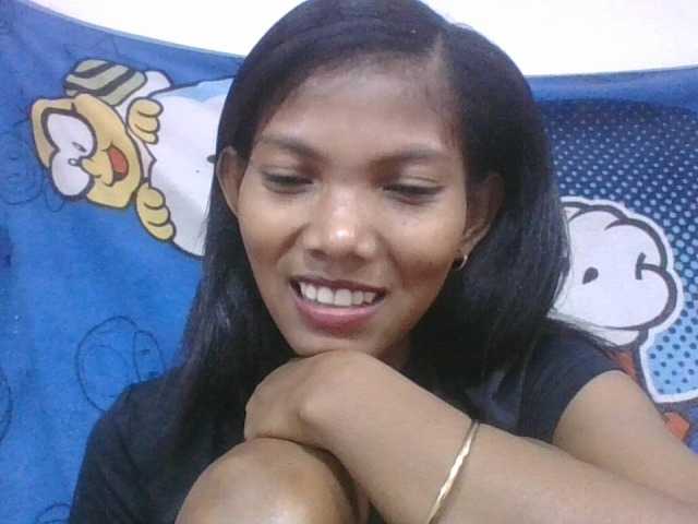 Lyah7a live cam on BongaCams