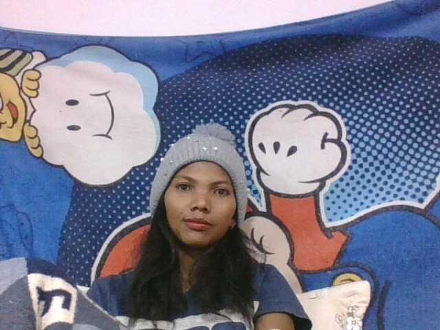 Lyah7a live cam on BongaCams