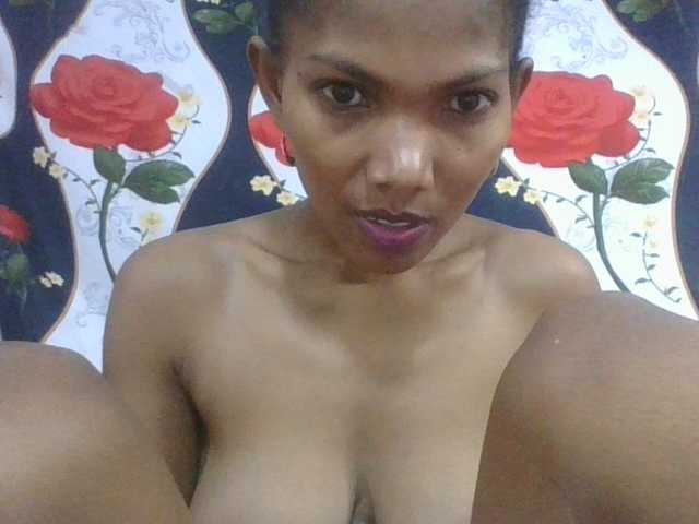 Lyah7a live cam preview