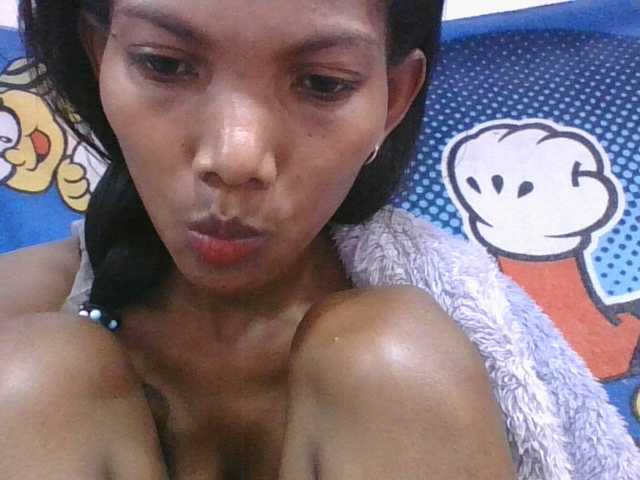Lyah7a live cam on BongaCams