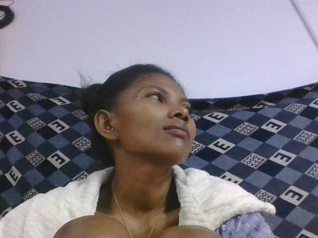 Lyah7a live cam on UnifiedCams