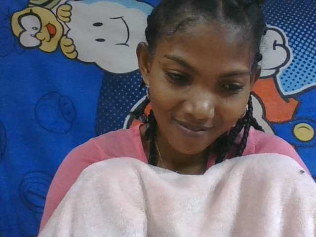 Lyah7a live webcam show