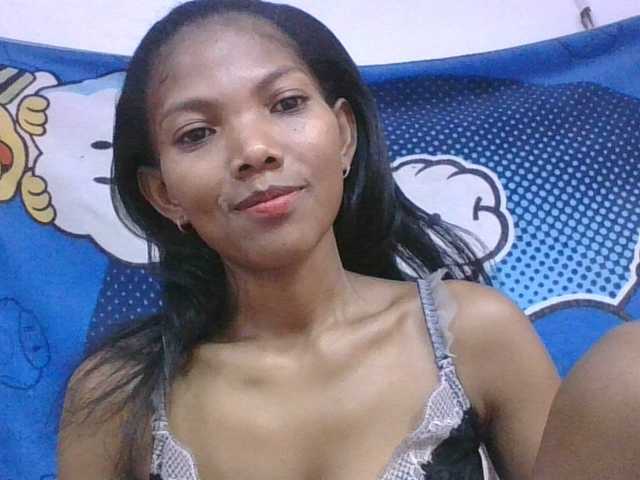 Lyah7a live cam on BongaCams