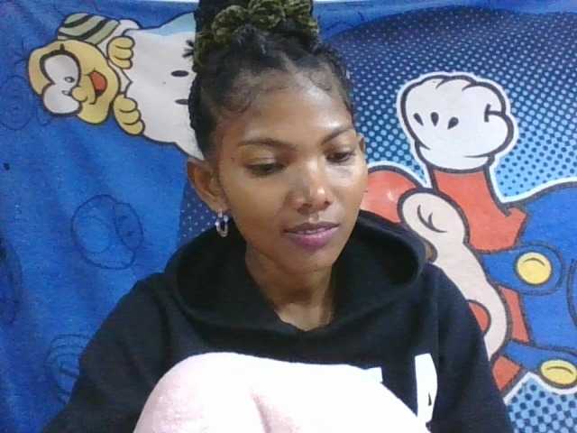 Lyah7a live webcam show