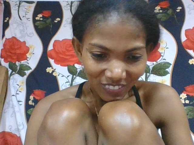 Lyah7a live webcam show