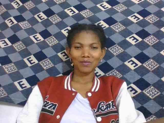 Lyah7a - Girl 