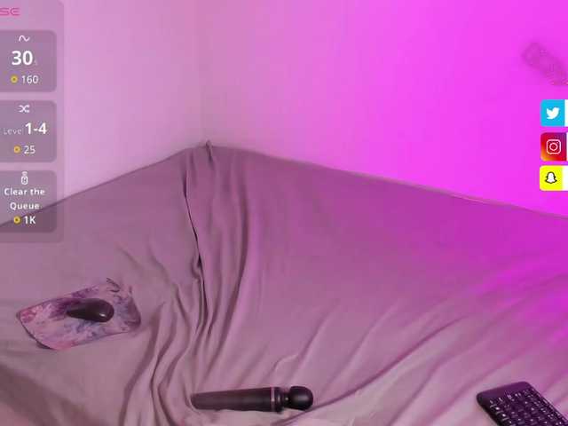 Rossvelvet11 live webcam show
