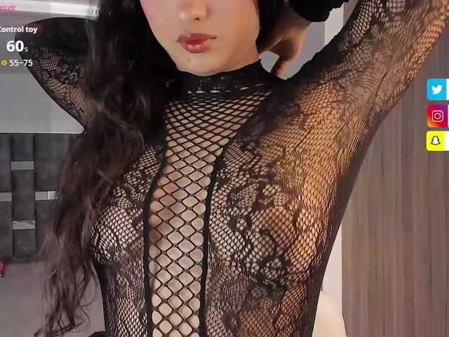 Rosth1's BongaCams show and profile