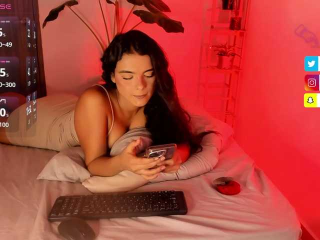 Rosth1 live cam on BongaCams