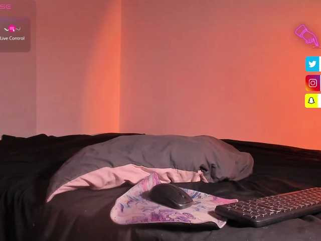 Rosth1 live cam on BongaCams