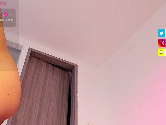 Rosth1 live cam on BongaCams